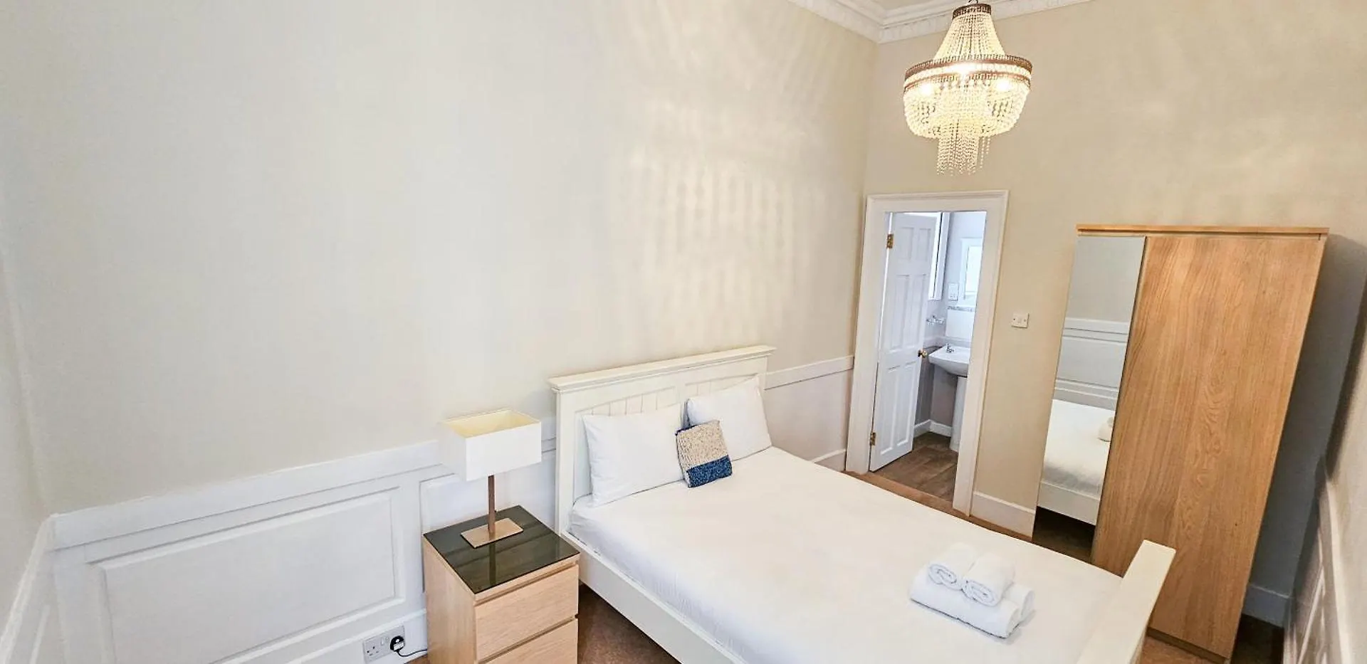Holiday home Russel House - 4 Bedroom - The Royal Mile Edinburgh